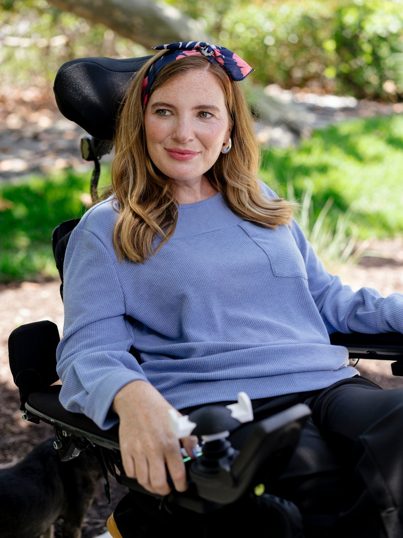 Women's Open Back Relaxed Ribbed Long Sleeve Top