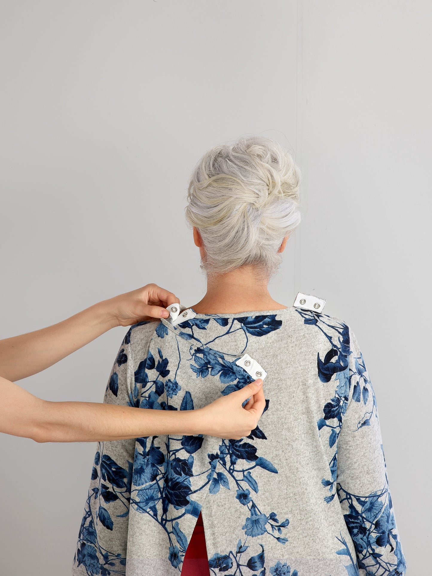 Women's Open Back Soft Sweater Knit Top