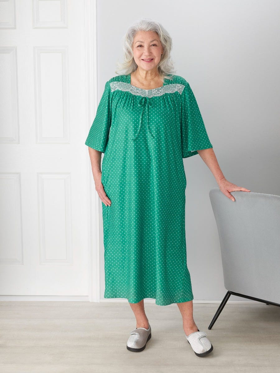 Women's Open Back Lace Trim Nightgown with Pockets