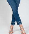 GG1049MS-AN
