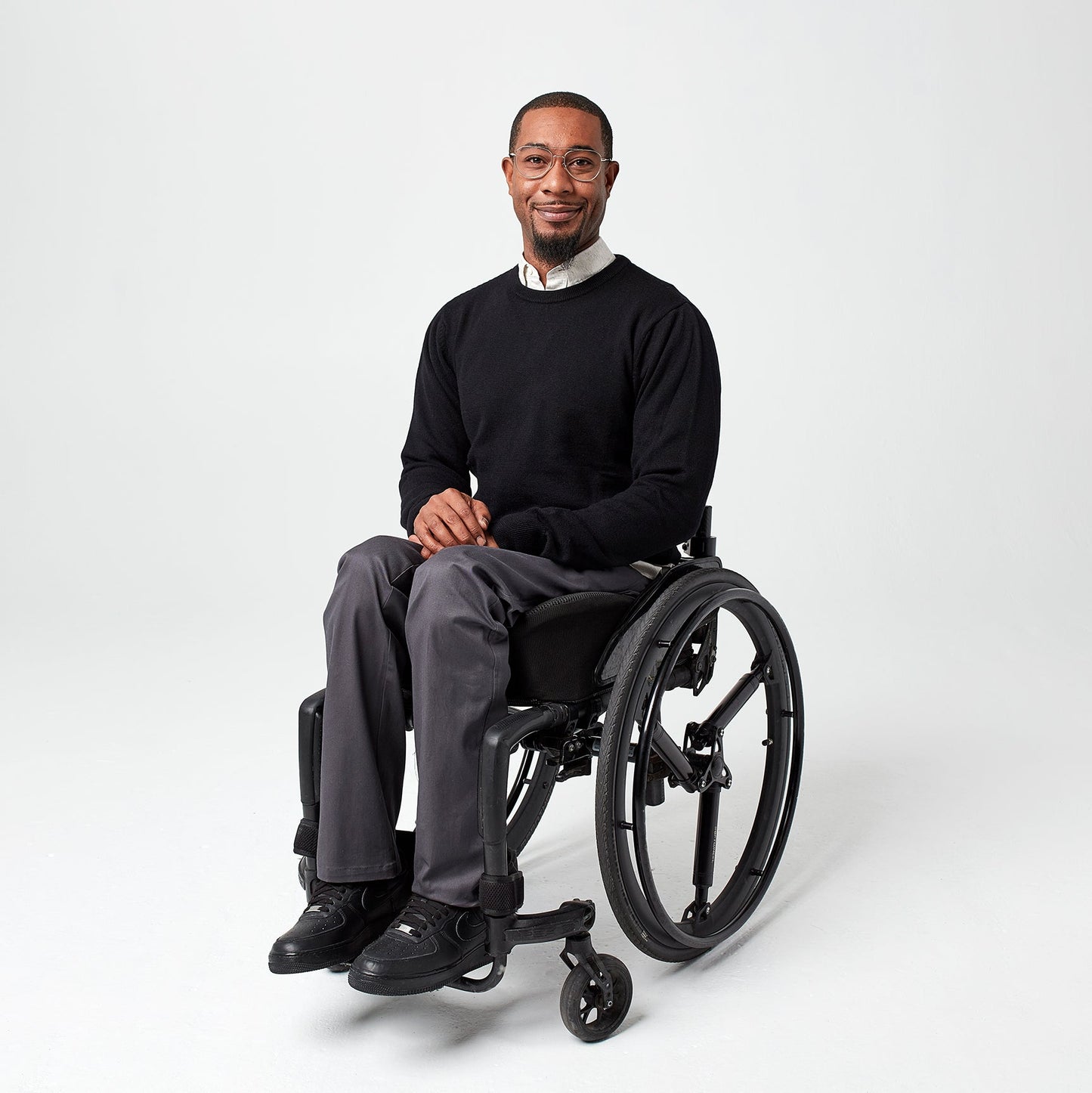 Men’s Seamless Back Adaptive Chino Pants