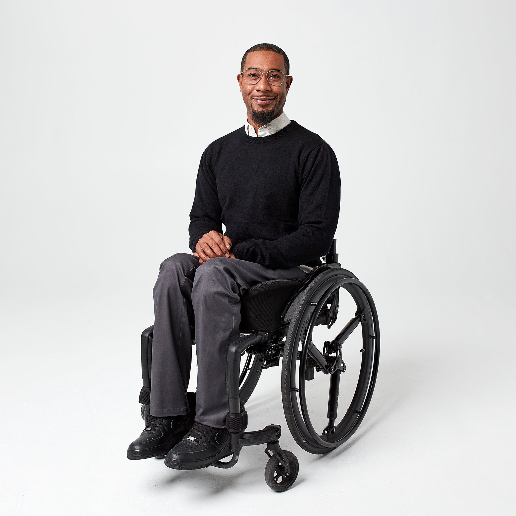 Men’s Seamless Back Adaptive Chino Pants