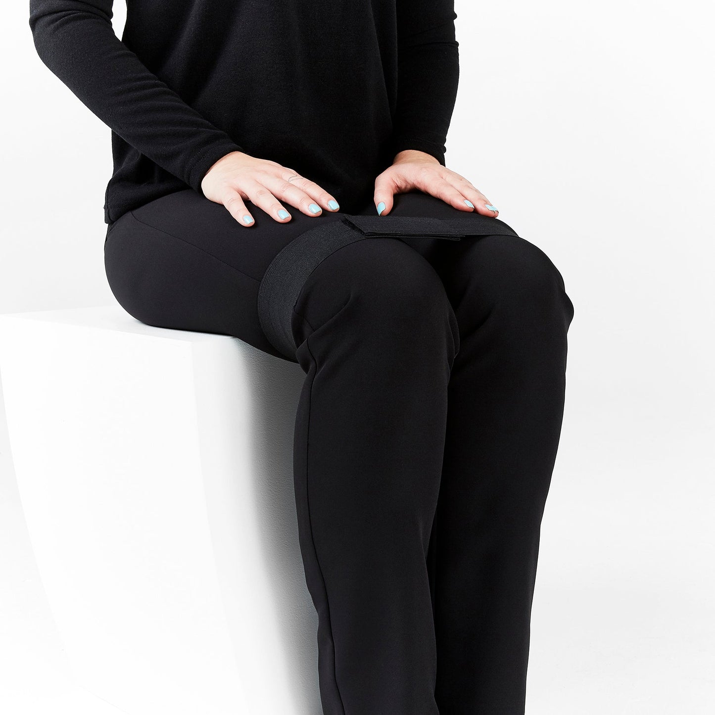 Keep Your Knees Together – Adjustable Knee Strap