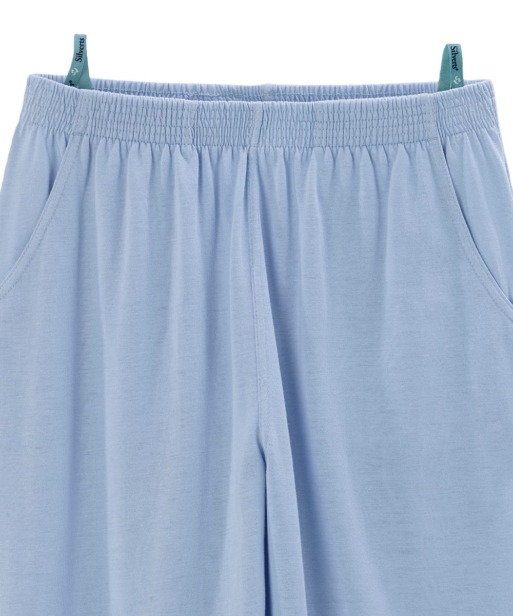 Women's Pull-on Capri Pant