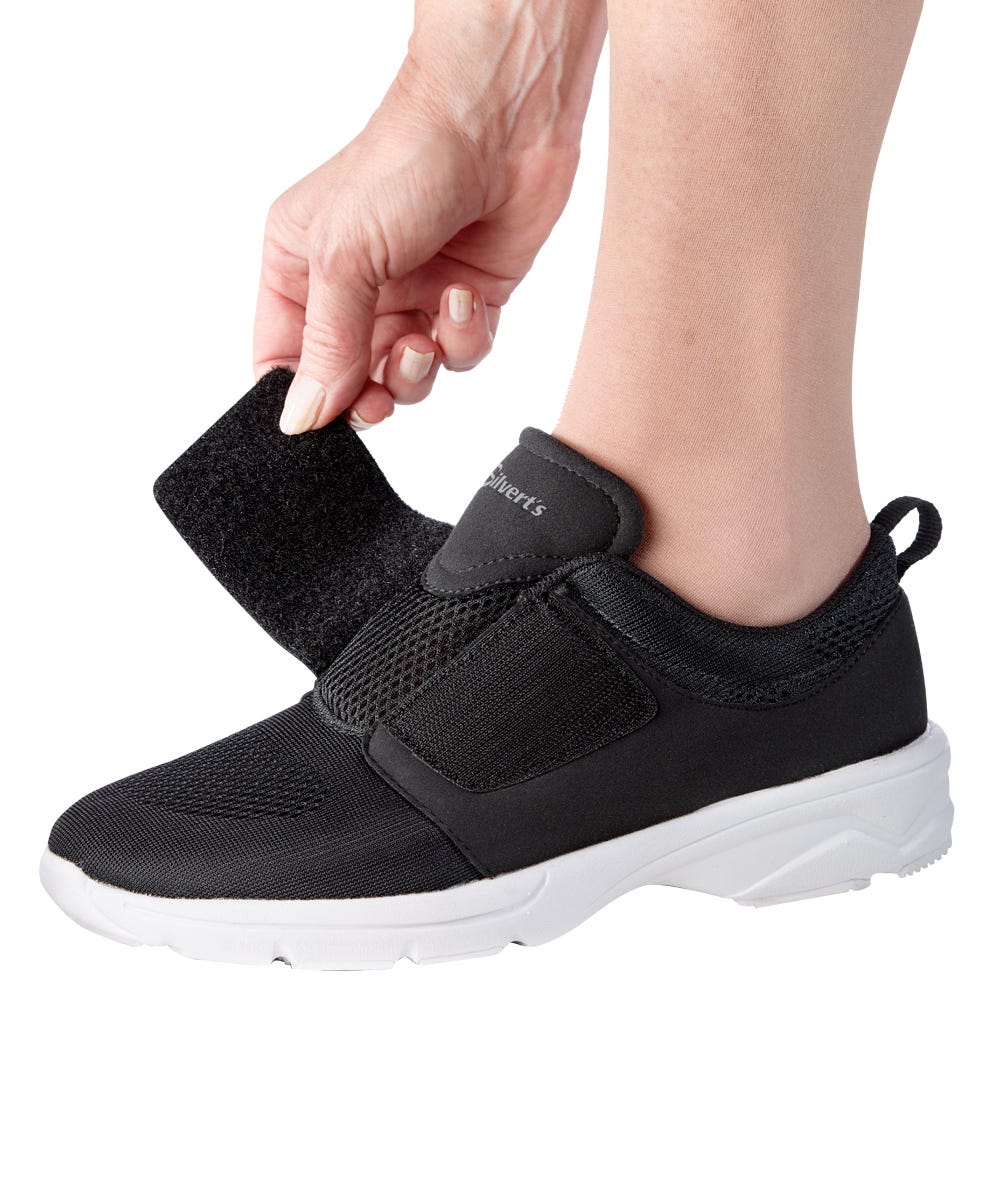 Women's Wide Lightweight Walking Shoes