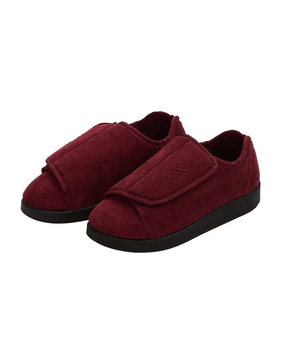Womens Extra Extra Wide Easy Closure Slippers