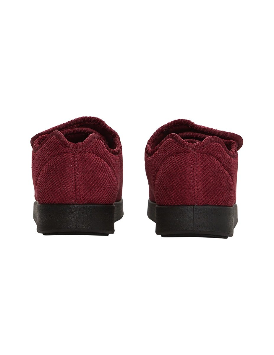 Womens Extra Extra Wide Easy Closure Slippers
