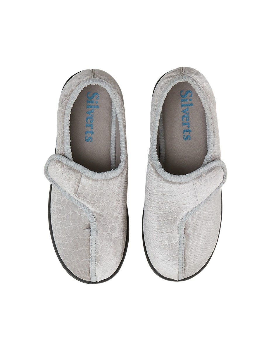 Women's Extra Wide Easy Closure Comfort Slipper