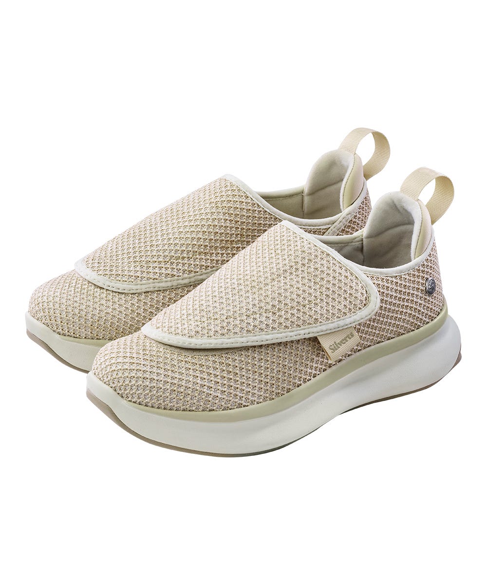 Women's Extra Wide Comfort Shoes with Easy Closures for Adjustable Fit