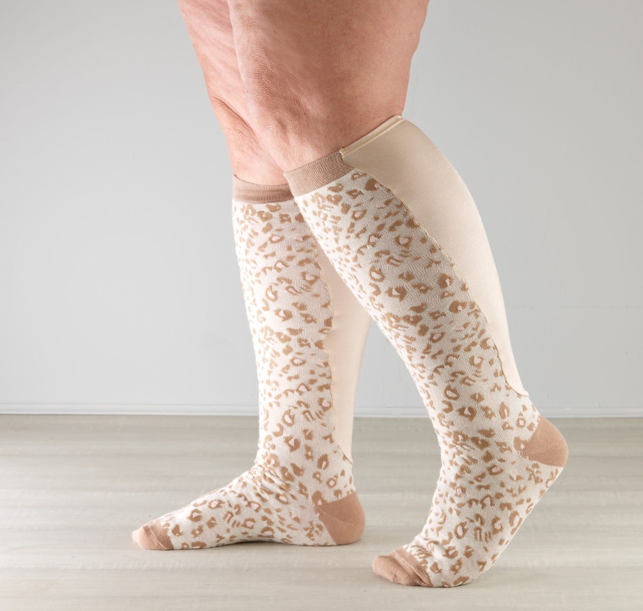 Womens Stretchy & Soft Compression Socks - Xpandasox