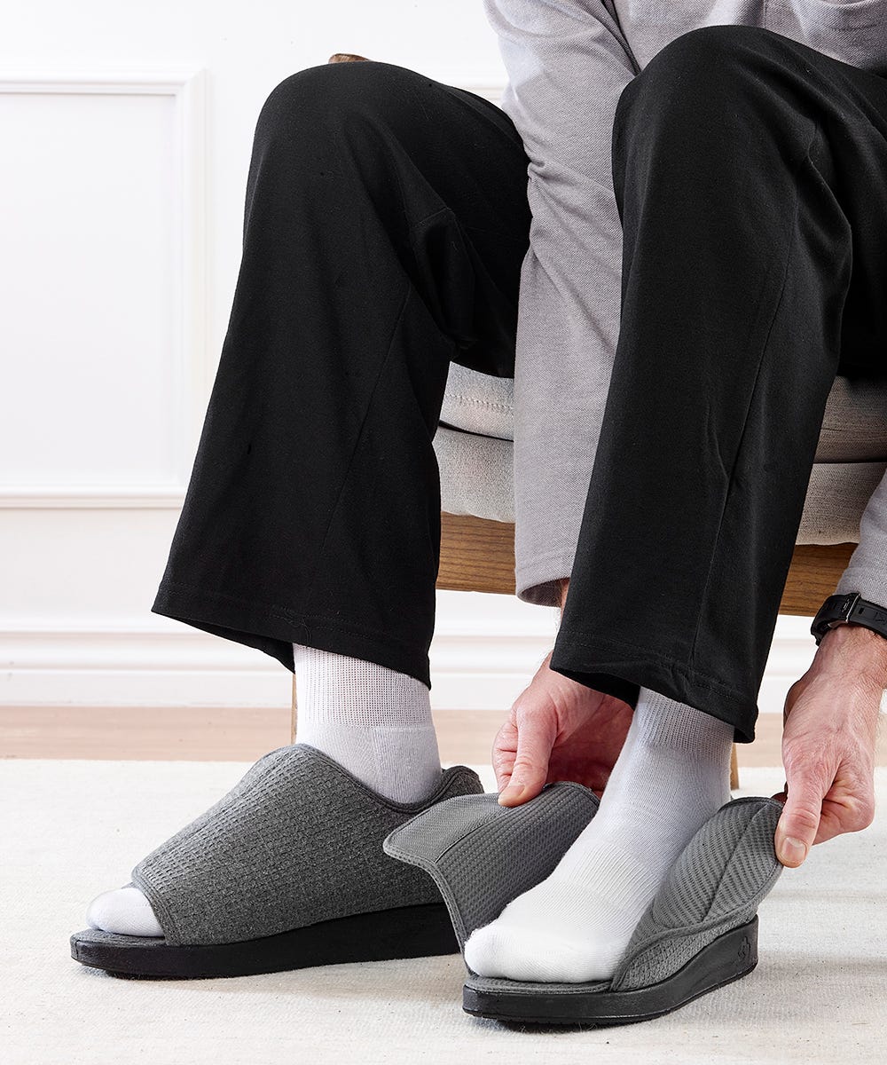 Men's Extra-Wide Open Toe Slipper
