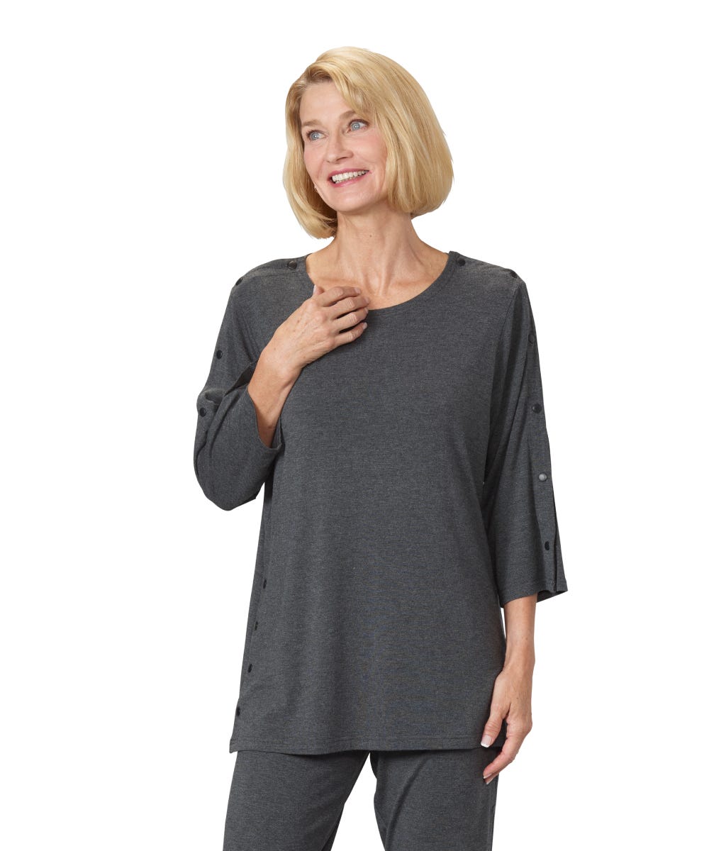 Women's Adaptive Post-Surgical Top With Snaps